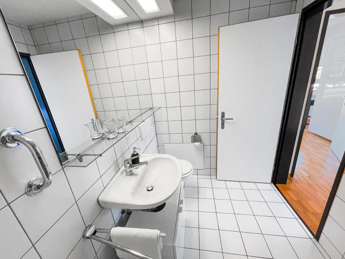 Ariser - Zug Central Business Apartment מראה חיצוני תמונה
